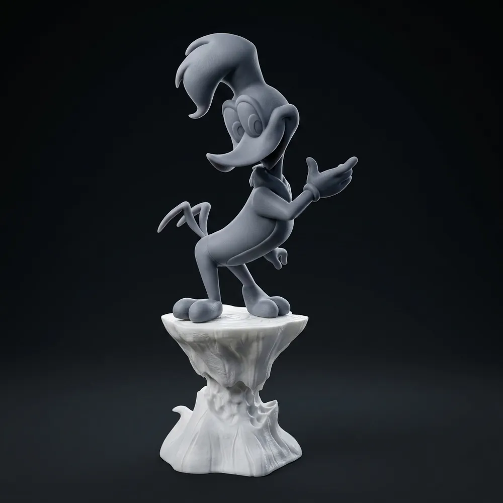 A highly detailed conceptual art figure, 3D printed with ultra-high resolution resin. The figure has a futuristic, slightly cybernetic design. Photographed against a pure black background with dramatic rim lighting highlighting the flawless surface finish and intricate details. The aesthetic is premium, dark, and highly focused on the quality of the fabrication.